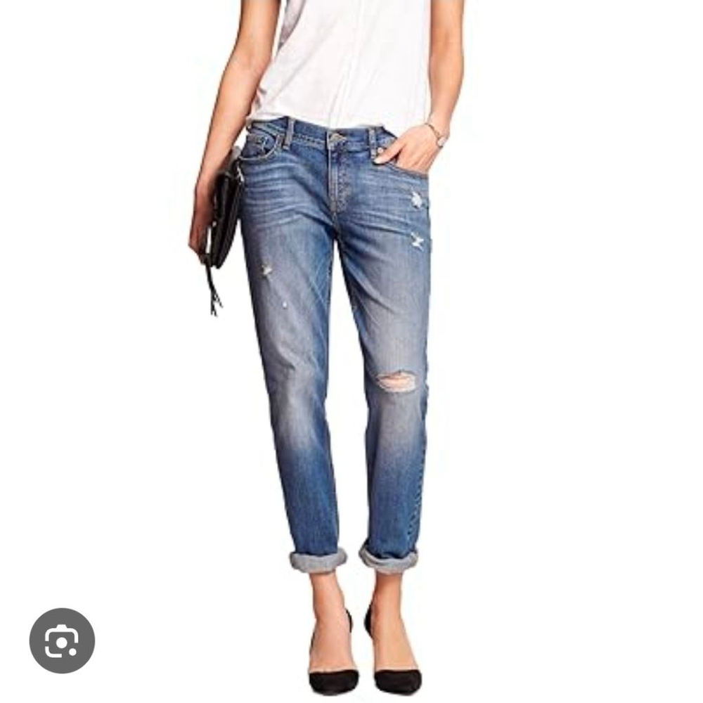 Women's Banana Republic Girlfriend Jeans 26P Distressed Relaxed Casual Denim